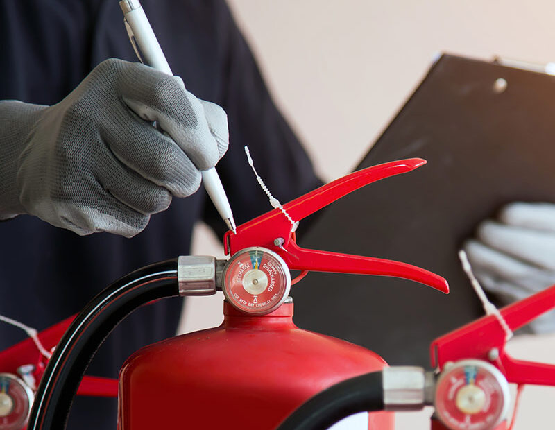 Équipe Vigilus pour Maintenance & contrôle périodique